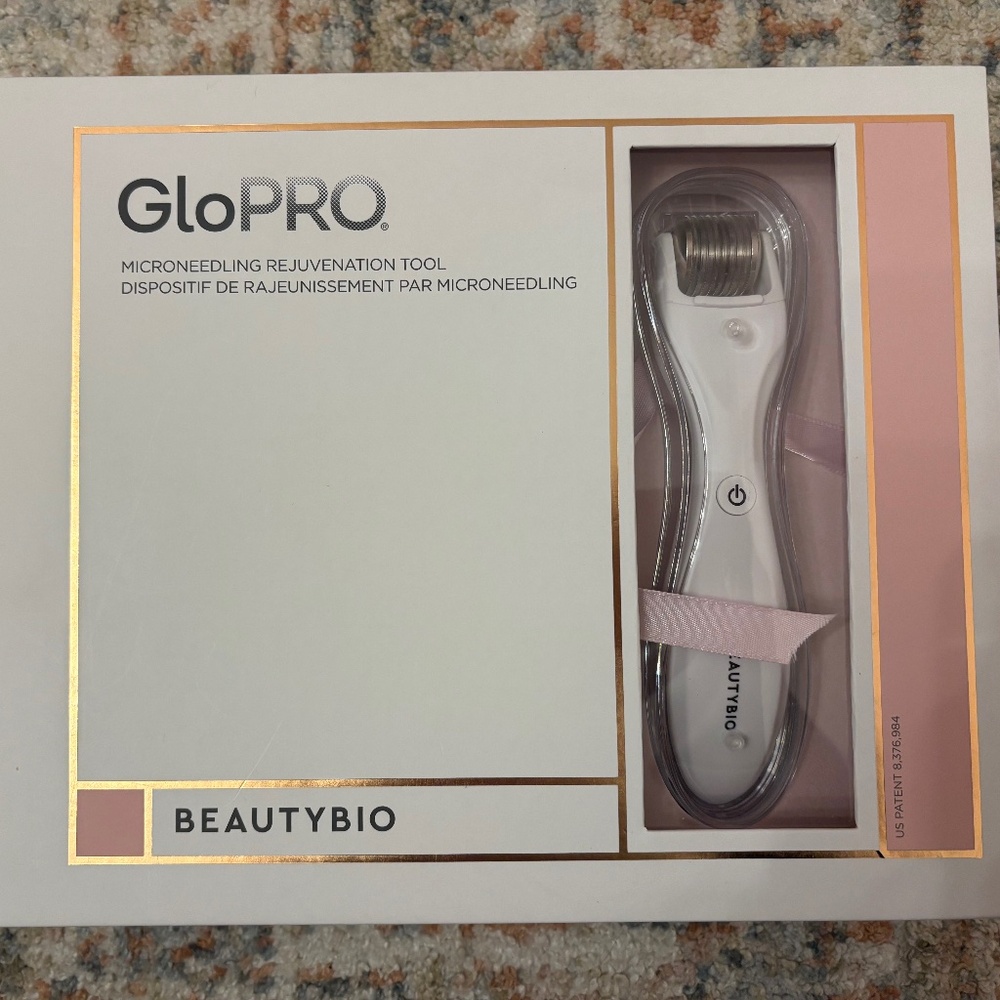 BeautyBio GloPro Facial Micro needling Tool